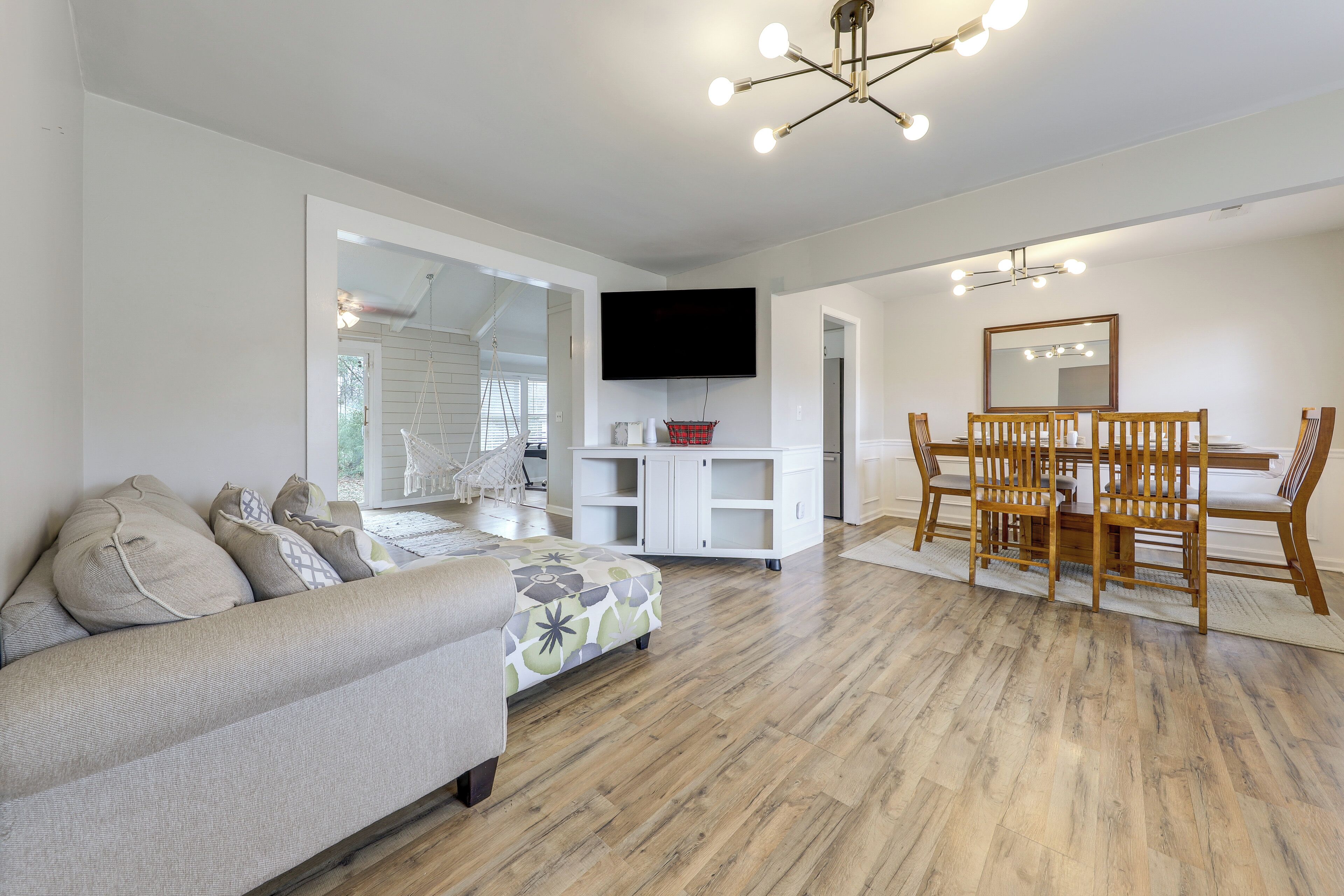 House (3 Bedrooms) | Front of property