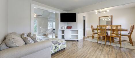 House (3 Bedrooms) | Front of property