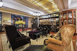 Unclassified image, 2 of 14, button - The White House Guilin (Guilin)