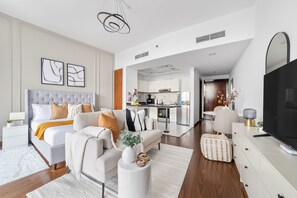 Studio, Accessible | Internet - Silkhaus New Studio Binghatti Pearl in DSO (Dubai)