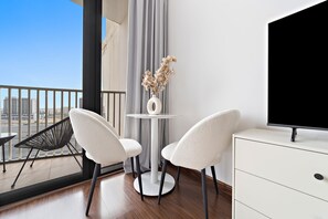 Studio, Accessible | Internet - Silkhaus Studio in Silicon Oasis City View (Dubai)