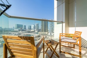 House, Accessible - Silkhaus Chic 1bdr Burooj Views Ideal Location (Abu Dhabi)