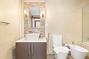 อพาร์ทเมนท์, พร้อมสิ่งอำนวยความสะดวกสำหรับผู้พิการ | 1 ห้องนอน, อินเทอร์เน็ตความเร็วสูง