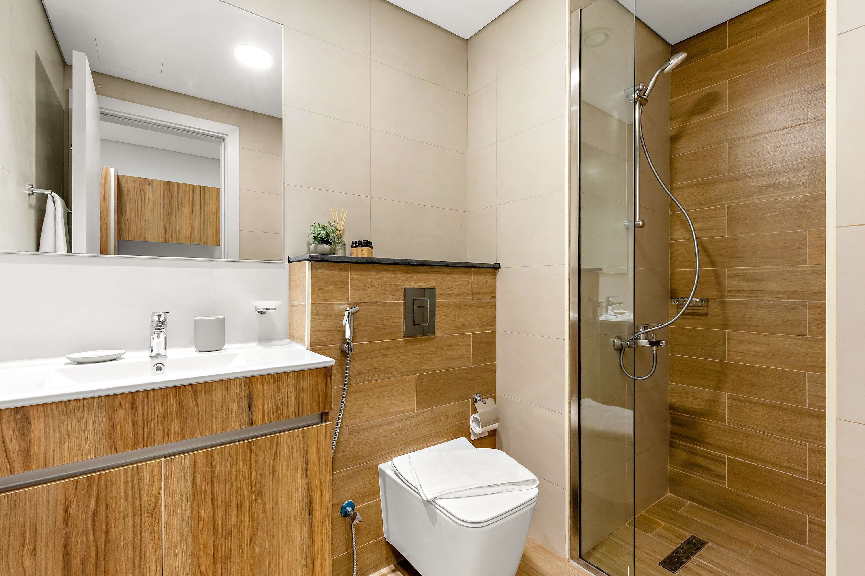 開放式客房, 無障礙 | 網路服務