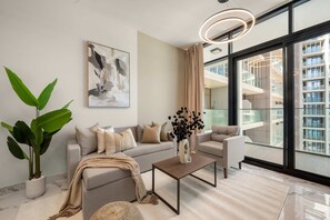 1 bedroom, Internet - Silkhaus 1bdr Stay With Prime View in Maryah Vista (Abu Dhabi)
