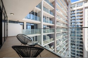 1 bedroom, Internet - Silkhaus 1bdr Stay With Prime View in Maryah Vista (Abu Dhabi)