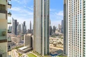 Apartment, Accessible - Silkhaus Urban Chic 1bdr Heart of Downtown (Dubai)