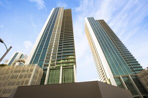 Apartment, Accessible | 1 bedroom, Internet - Silkhaus Luxury 1bdr Al Maha Tower Reem Island (Abu Dhabi)