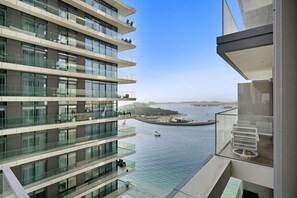 House, Accessible - Silkhaus Family Escape 2BR Sea View Beach Isle (Dubai)