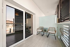 House, Accessible - Silkhaus Studio Masdar City Leonardo Residence (Abu Dhabi)