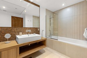 House, Accessible | 1 bedroom, Internet - Silkhaus Chic 1bdr in Al Bandar Al Naseem A (Abu Dhabi)