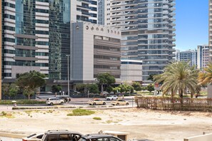 Apartment, Accessible - Silkhaus Near Metro Art XII Tower Pool Gym (Dubai)