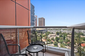 Apartment, Accessible - Silkhaus High Floor 1bdr Art XII Tower (Dubai)