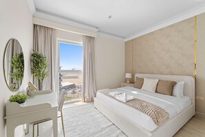 House, Accessible - Silkhaus Canalside 1BR Water s Edge Yas Island (Abu Dhabi)
