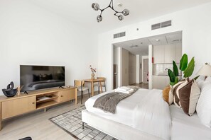 House, Accessible - Silkhaus Canalside Studio in Water s Edge Tower (Abu Dhabi)