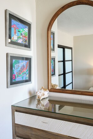 Interior - Harbor & Ocean View Coastal Retreat – Walk to Beach & Marina (Oceanside)