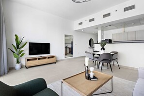 Apartment, Accessible - Silkhaus Najmat Tower Reem Park Access Nearby (Abu Dhabi)