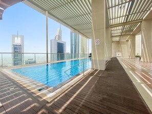 House, Accessible - Silkhaus Studio Premium Work Set Gamer s Dream (Dubai)