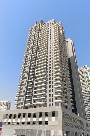 Apartment, Accessible - Silkhaus Spacious 1BR Najmat Reem Island (Abu Dhabi)