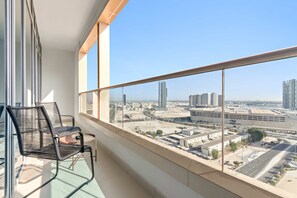 House, Accessible - Silkhaus 1bdr Near Reem Park at Julphar Tower (Abu Dhabi)