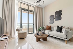 1 bedroom, Internet - Silkhaus 1bdr Near Reem Park at Julphar Tower (Abu Dhabi)