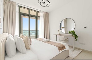 House, Accessible - Silkhaus 1bdr Near Reem Park at Julphar Tower (Abu Dhabi)