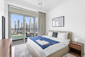 Apartment - Silkhaus Elite 2bdr Marina Vista Sea View (Dubai)