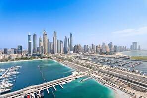 2 bedrooms, Internet - Silkhaus Elite 2bdr Marina Vista Sea View (Dubai)