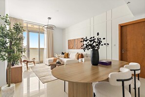 1 bedroom, Internet - Silkhaus Exclusive 1BR Stay at Julphar Tower (Abu Dhabi)