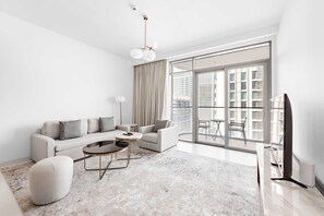 House, Accessible - Silkhaus 1bdr w Private Tower Beach Marina Vista (Dubai)