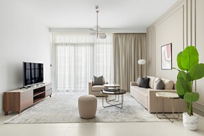 House - Silkhaus 1bdr in Marina Vista Tower Private Beach (Dubai)