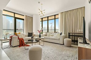 4 bedrooms, Internet - Silkhaus Premium Large 3BR Maid Marina Vista (Dubai)
