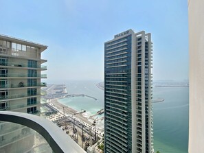 House, Accessible | 1 bedroom, Internet - Silkhaus 1bdr Sea View Retreat Private Beach (Dubai)