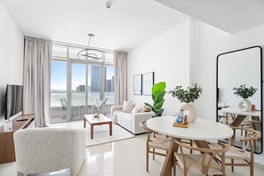 House - Silkhaus Near Reem Island Mall Julphar Tower (Abu Dhabi)