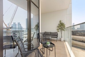 House, Accessible - Silkhaus Chic 1bdr Apartment With Gym (Abu Dhabi)