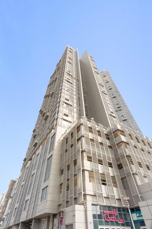 Apartment - Silkhaus 1bdr in Horizon Tower Al Fay Park Near (Abu Dhabi)