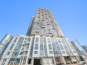 Apartment, Accessible - Silkhaus Refined 2BR Horizon Al Reem Island (Abu Dhabi)