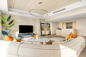 House - Silkhaus Beach Villa Private Pool 3BR Maid (Abu Dhabi)
