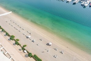 Apartment, Accessible - Silkhaus Waterfront 1BR in Marina Vista Tower (Dubai)