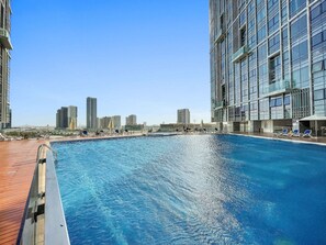 Apartment - Silkhaus Horizon Tower Big Layout Near Park (Abu Dhabi)