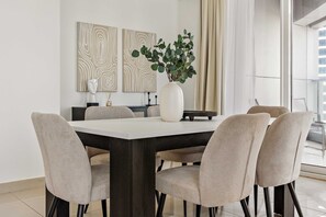 2 bedrooms, Internet - Silkhaus Premium 2bdr Stay in Al Reem Island (Abu Dhabi)
