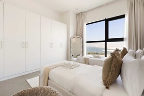 House, Accessible - Silkhaus Luxe 3BR Maid Room Private Beach Reem (Abu Dhabi)
