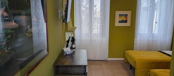 CORTE MENEGHINA -SHORT STAYS