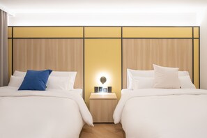 Twin Room, 2 Double Beds, Non Smoking, City View - HOTEL LAVANDA (Incheon)