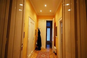 Interior - Your Home Away from Home in Budapest (Budapest)