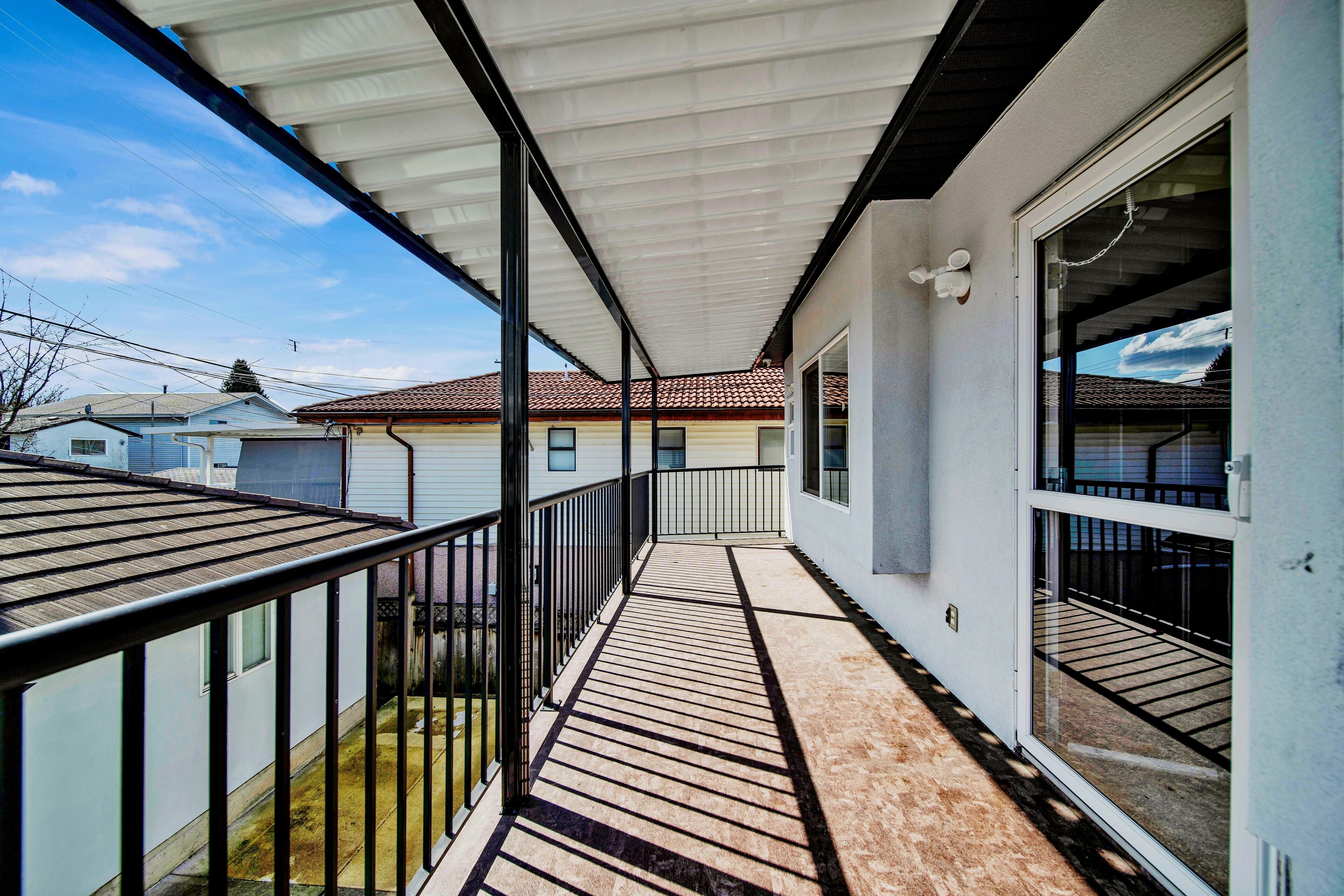 Casa, 3 quartos, sacada, vista para a montanha | Sacada