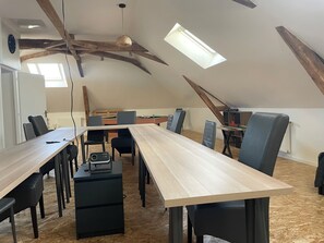Meeting facility - La Grisolle Gite in the heart of nature (Landouzy-la-Cour)