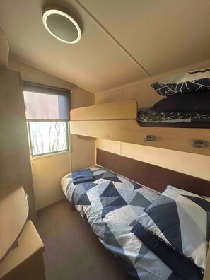 House, 3 Bedrooms, Patio