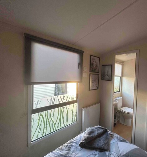 Charming Holiday Park Retreat in Morecam