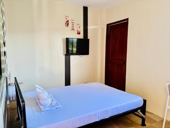 Unclassified image, 1 of 13, button